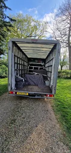 Sm_Removals_vehicle_Loading